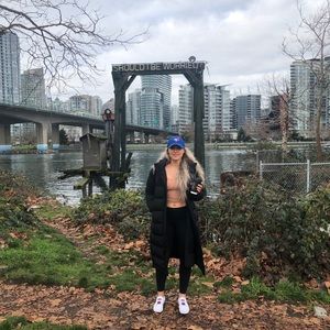 Meet your Posher, Stevie